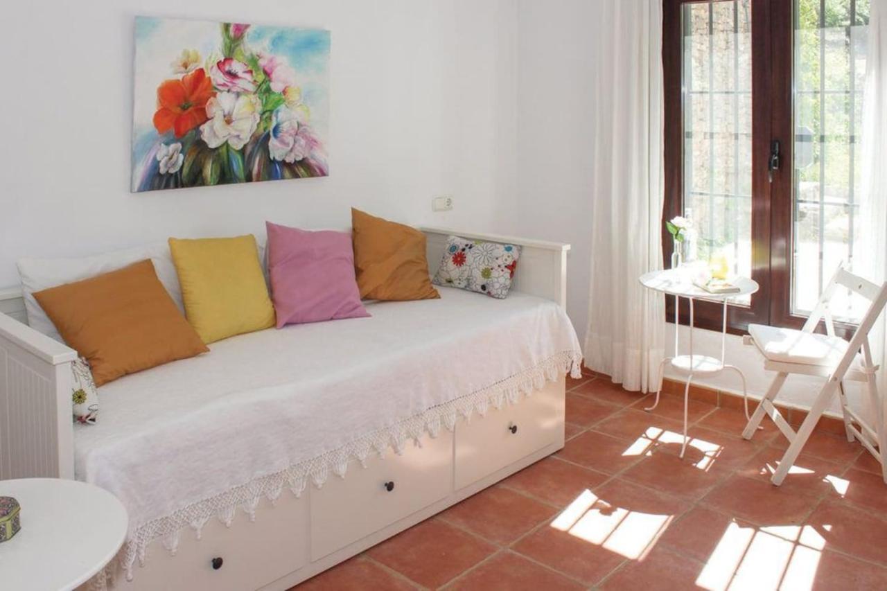 Fuentezuelas Pool Villa Sayalonga Екстер'єр фото