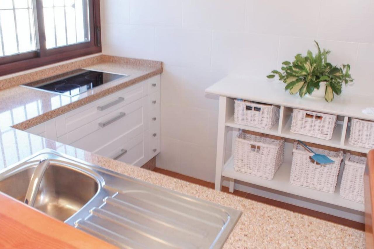 Fuentezuelas Pool Villa Sayalonga Екстер'єр фото