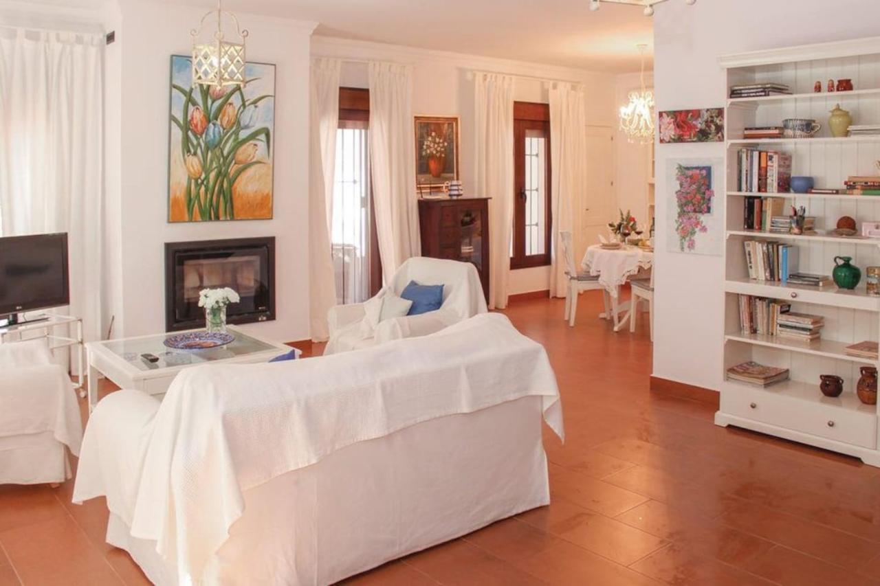Fuentezuelas Pool Villa Sayalonga Екстер'єр фото